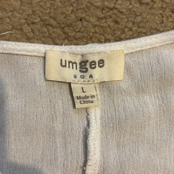 Umgee White Embroidered Pink Floral High Low Top Size L - Picture 5 of 9